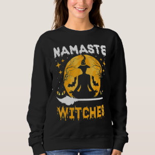 Camiseta Namaste Witches Halloween Yoga Witches