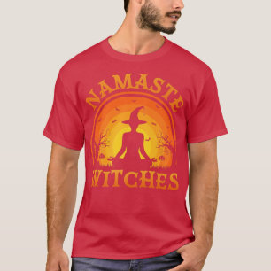 Camiseta Namaste Witches Retro Vintage Yoga Bruxa Halloween