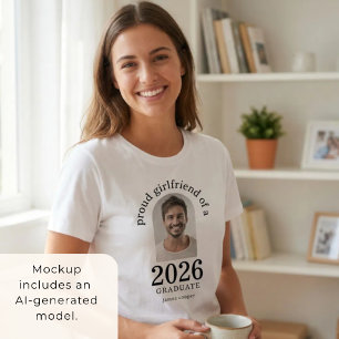 Camiseta Namorada Orgulhosa da Foto de Arco de Graduado de