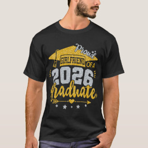 Camiseta Namorada Orgulhosa De Um Graduado Senior De 2026 G