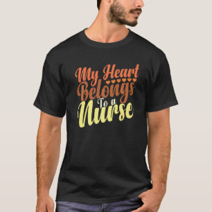 Camiseta Namorado Fofo Enfermeira Citação Meu Coração Perte