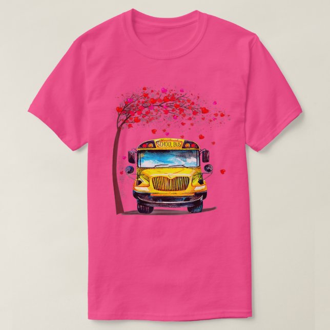Camiseta Namorados De Ônibus Escolar Com Ônibus De Coração  (Frente do Design)