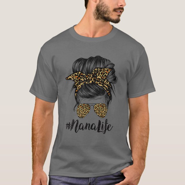 Camiseta Nana Life Hair Bandana Glasses Leopard Print Mothe (Frente)