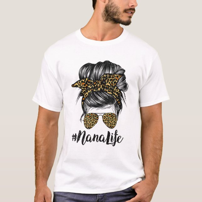 Camiseta Nana Life Hair Bandana Óculos de Leopardo Mote Imp (Frente)