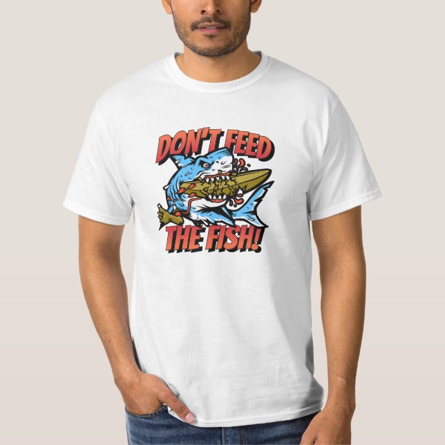 Camiseta Não alimente o peixe - Engraçado (Frente)