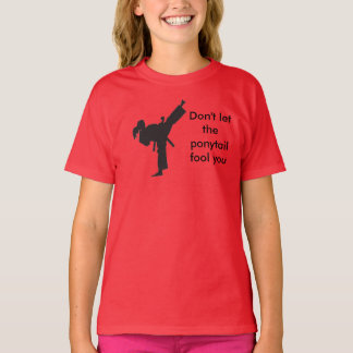 Camiseta Não deixe o rabo de cavalo enganá-lo - meninas