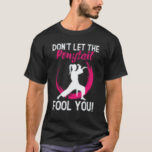 Camiseta Não Deixe que a Trança Engane Você - Karatê Artes