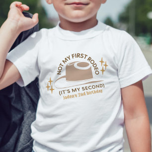 Camiseta "Não é Meu Primeiro Rodeio" 2º aniversário de cria