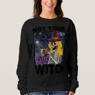 Camiseta Não é o seu esqueleto básico de bruxas do Dia das