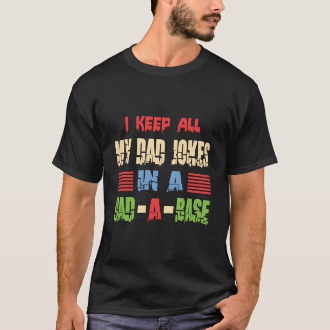 Camiseta Não É Um Corpo De Pai É Uma Figura Paterna (Frente)