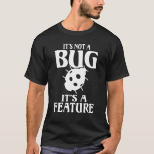 Camiseta Não é um inseto é um Nerd de PC com recursos