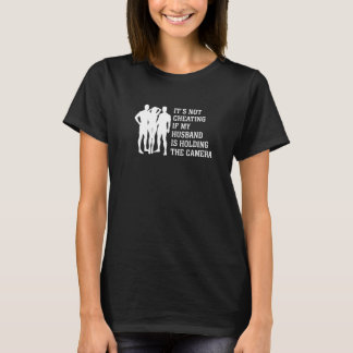 Camiseta Não Está Traindo Se Meu Marido Está Segurando A Ve