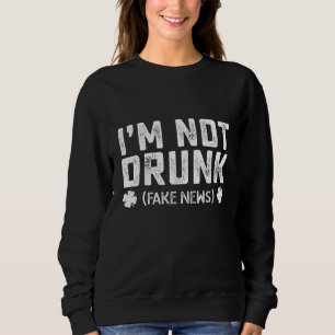 Camiseta Não Estou Bêbado Notícias Falsas Bebendo Dia de Sã