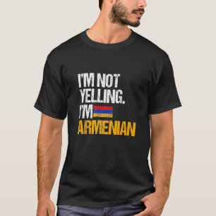 Camiseta Não estou gritando armênio