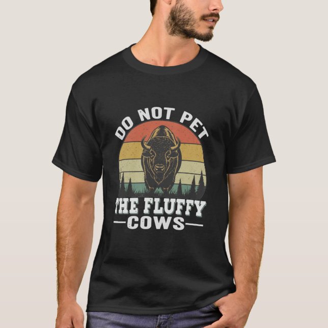 Camiseta Não Faça Carinho Nos Bois Fofos (Frente)