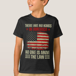 Camiseta Não Há Reis Na América Ninguém Está Acima Do