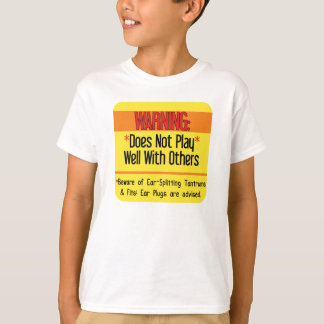 Camiseta Não joga bem com outros