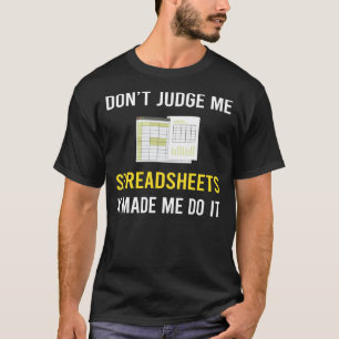 Camiseta Não julgar planilhas de planilhas de planilhas