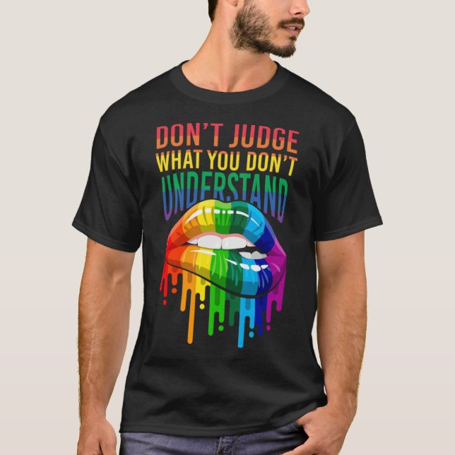 Camiseta Não julgue o que você não entende Lip Gay LGBT (Frente)
