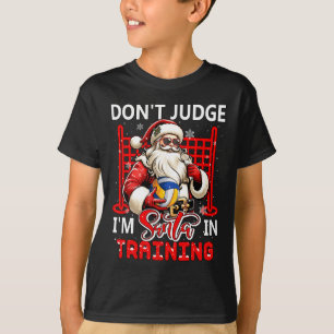Camiseta Não julgue que sou Papais noeis Engraçados Treinan