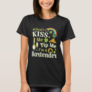 Camiseta Não Me Beije Me Beija Como Um Barman Rainbow Wine 