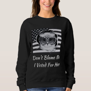 Camiseta Não Me Culpe Eu Votei Nela Gato Bandeira Americana