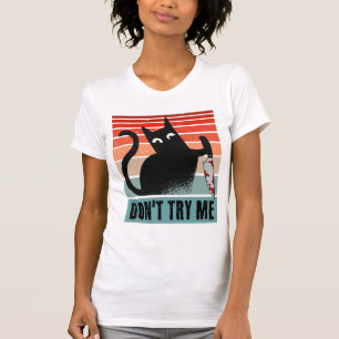 Camiseta Não me tente, Moody Cat com convite à faca