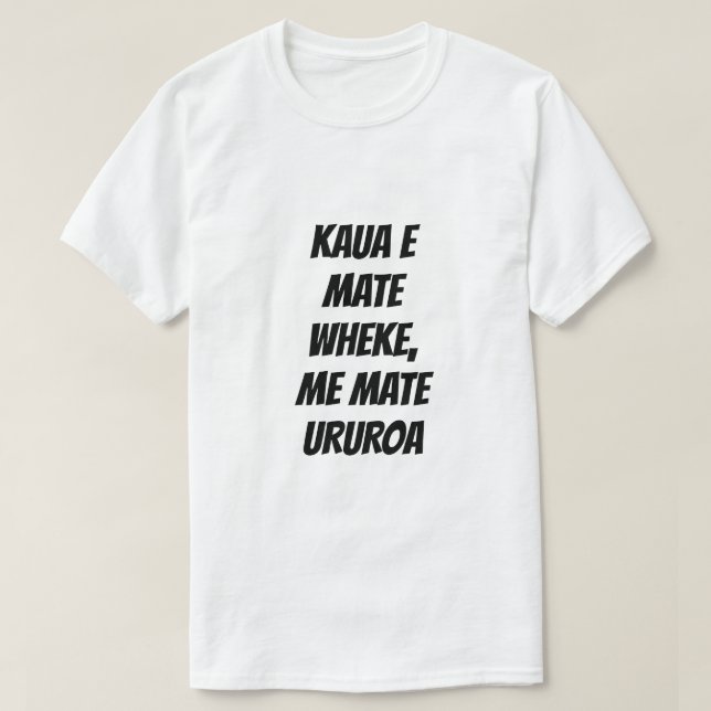 Camiseta Não morra como polvo, morre como tubarão-martelo (Frente do Design)