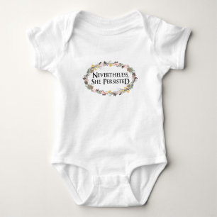 Camiseta não obstante persistiu