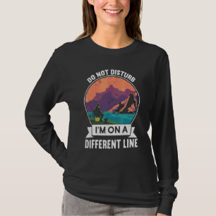 Camiseta Não Perturbe Estou Numa Linha Diferente Pesca 1