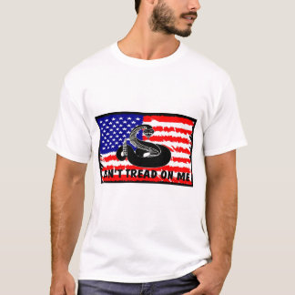 Camiseta Não pise em mim com bandeira
