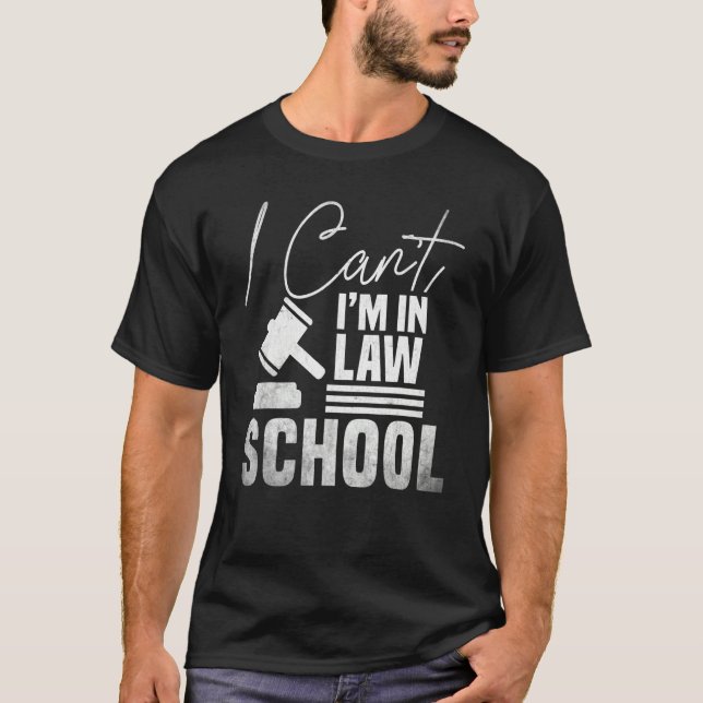 Camiseta Não posso estar na Faculdade de Direito (Frente)