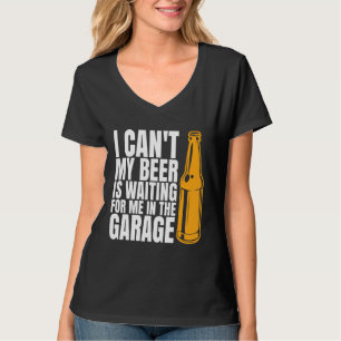 Camiseta Não Posso Que Minha Cerveja Esteja Me Esperando Na