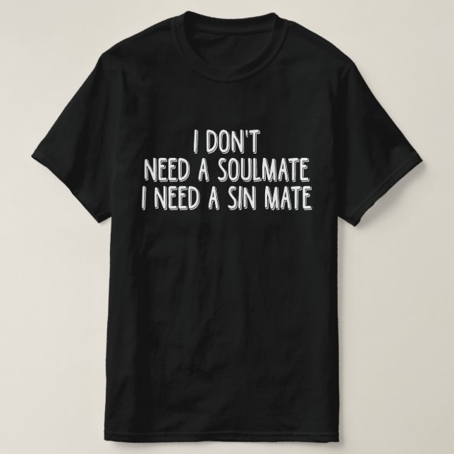 Camiseta Não preciso de uma alma gêmea, preciso de uma parc (Frente do Design)