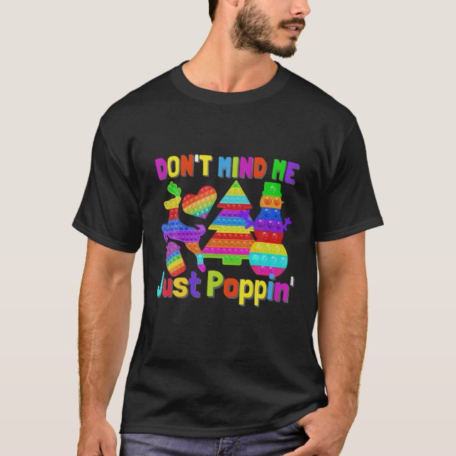 Camiseta Não se importe de M.E.. apenas faça um jogo de Pop (Frente)