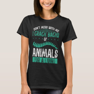 Camiseta Não se meta comigo... Eu bato de animais por uma..
