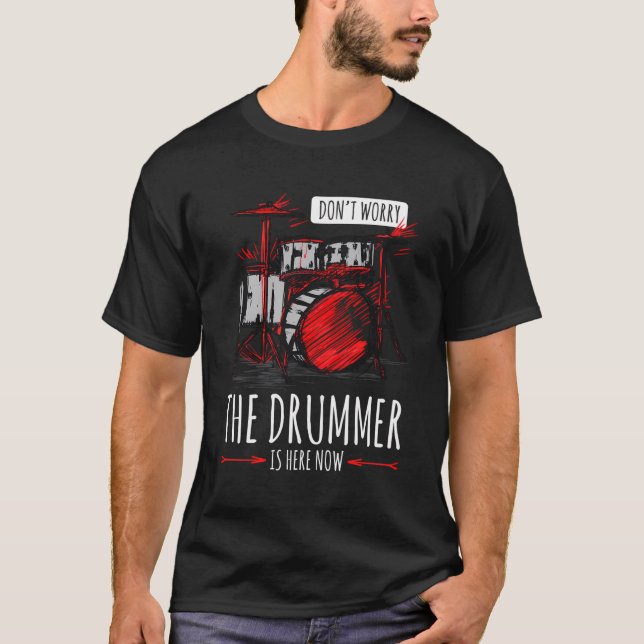 Camiseta Não Se Preocupe Com A Arte Drummer Que Bebe Rudime (Frente)