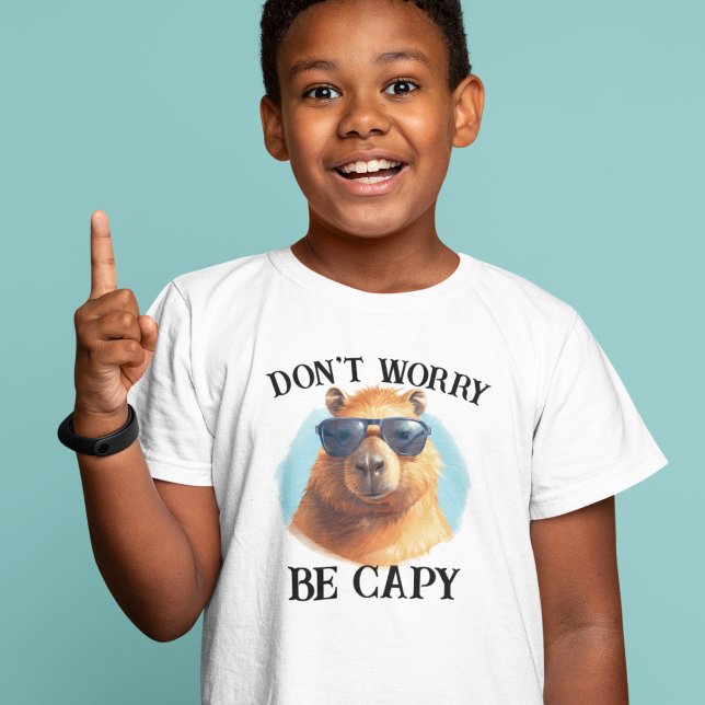 Camiseta Não se Preocupe Pelo Capy Capybara Feliz (Criador carregado)