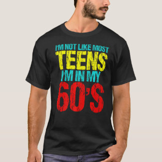Camiseta Não sou como a maioria dos adolescentes que estou 