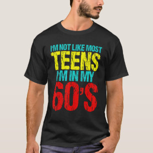 Camiseta Não sou como a maioria dos adolescentes que estou 