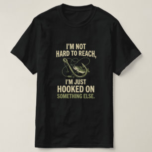 Camiseta Não Sou Difícil de Alcançar, Só Estou Viciado em P