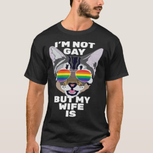 Camiseta Não Sou Gay Mas Minha Esposa É Orgulho Lésbico de