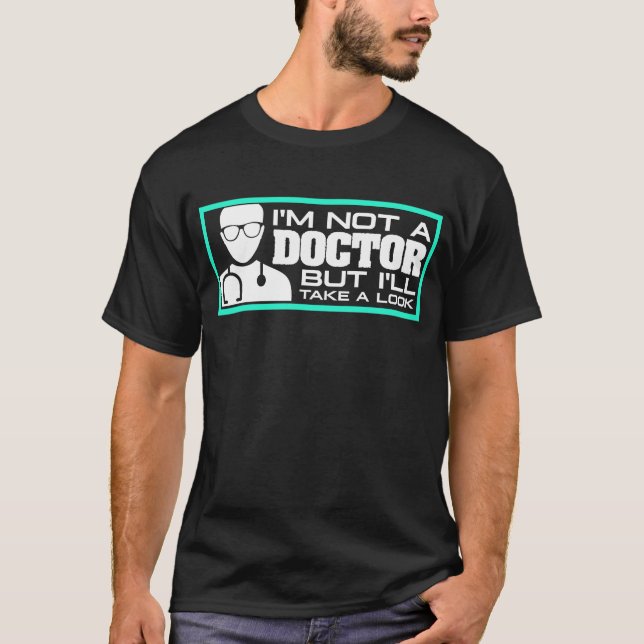 Camiseta Não sou médico, mas vou dar uma olhada com óculos (Frente)