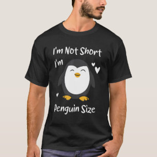 Camiseta Não sou pequeno, sou pinguim de tamanho engraçado.