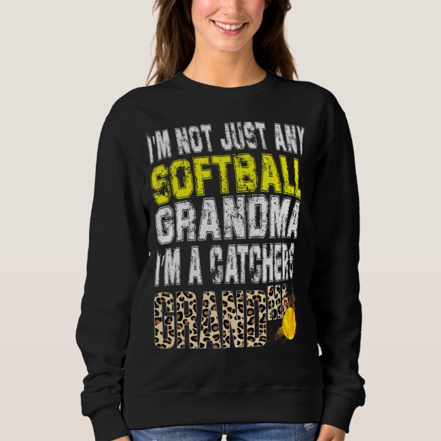 Camiseta Não sou qualquer vovó de softball. Sou de catcher. (Frente)