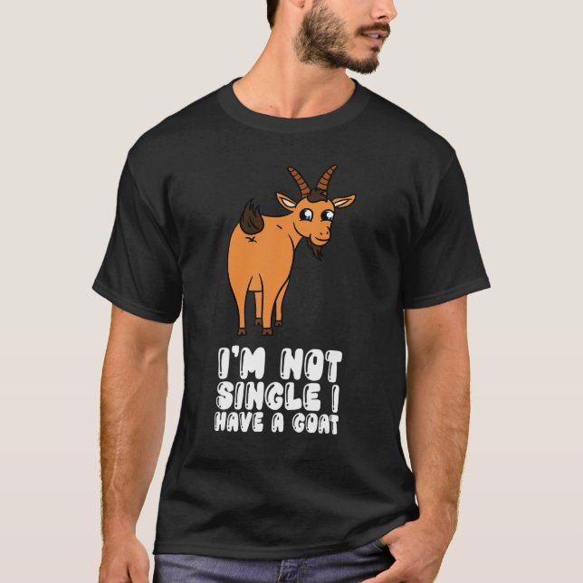 Camiseta Não Sou Solteiro Tenho Um Bode (Frente)