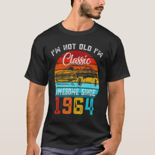 Camiseta Não sou velho, sou clássico Carro engraçado Vintag