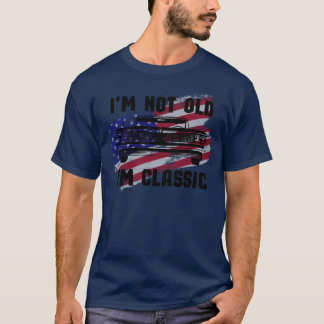 Camiseta Não sou velho sou clássico Carro vintage EUA 4 de