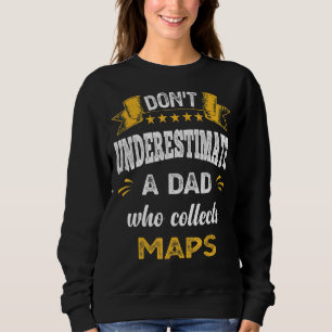 Camiseta Não subestime um Pai que coleta mapas