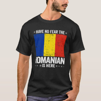 Camiseta Não Tenha MedoO Romeno Está Aqui Desenho da Bandei